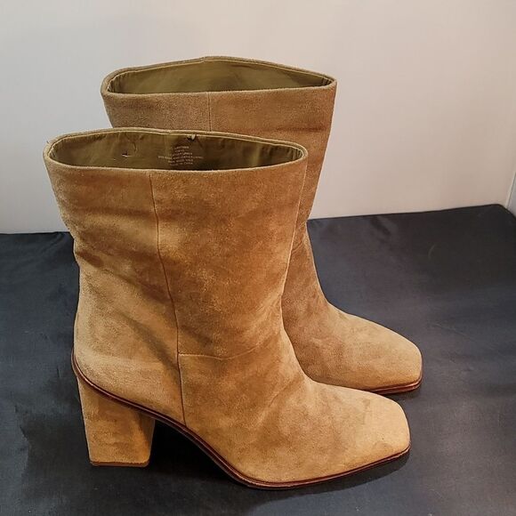 VINCE CAMUTO DANTANIA MID CALF SQUARE TOE BLOCK HEEL SUEDE BOOT - Picture 6 of 16